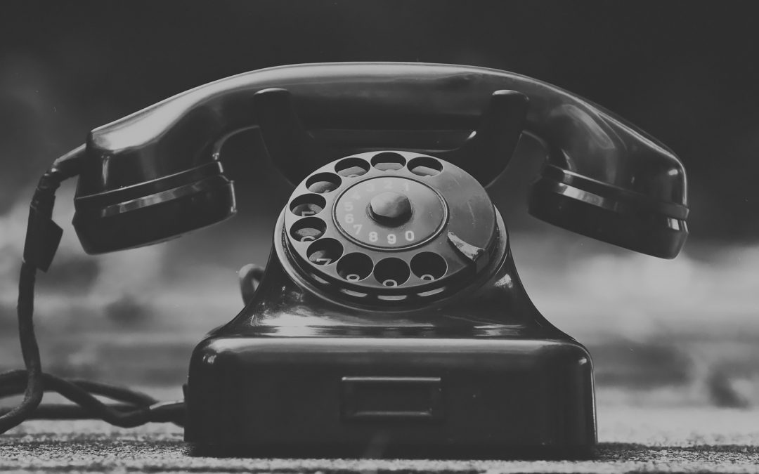 Falešná exekutorka vylákala po telefonu peníze