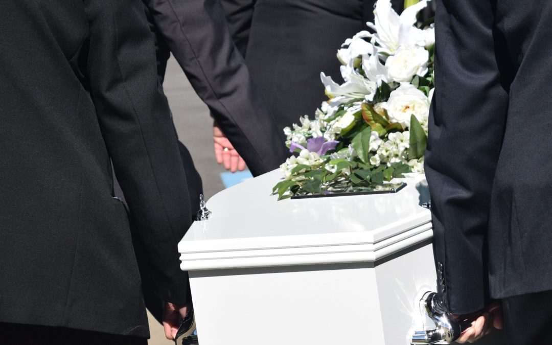 Pandemie COVID-19 se projevuje i v pohřebnictví