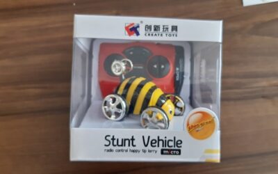 ČOI zakazuje na trhu hračku na baterie v podobě včelky kvůli olovu